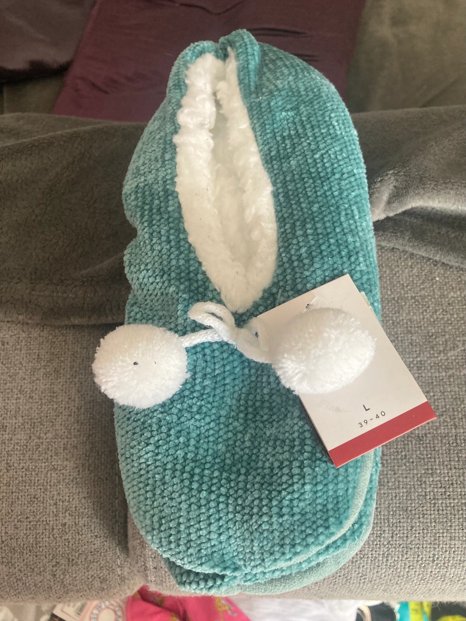 Très beaux chaussons souples taille L
